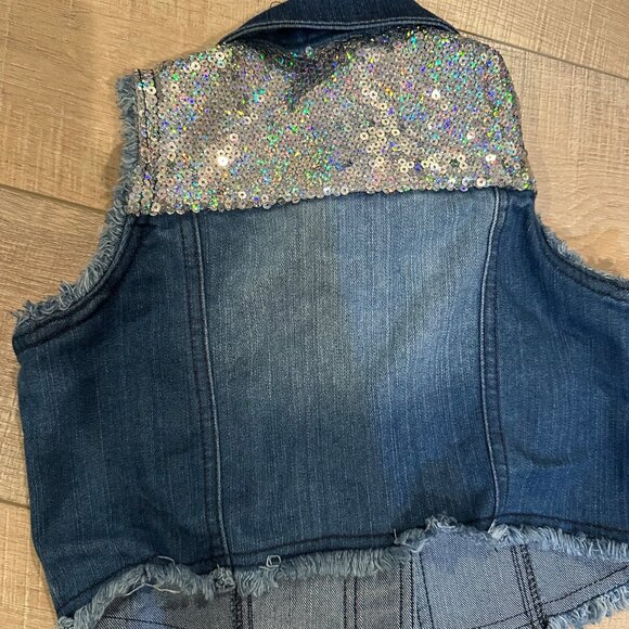 BALERA URBAN GROOVE GIRLS SEQUIN DENIM VEST COMPETITION COSTUME DANCE SMALL SC - Picture 9 of 9